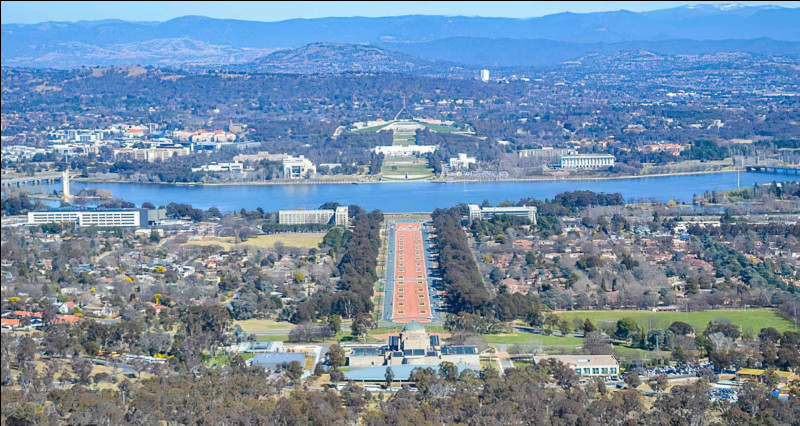 De quel pays Canberra est-elle la capitale ?