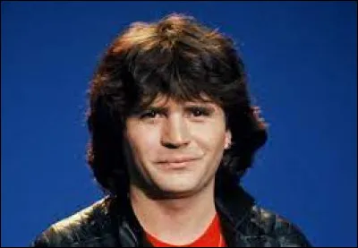 Balavoine : Tous les cris les SOS

Et je cours
Je me raccroche à la (...)
Je me saoule avec le bruit
Des corps qui m'entourent
Comme des lianes nouées de tresses
Sans comprendre la détresse
Des mots que j'envoie
Tous les cris les S.O.S.