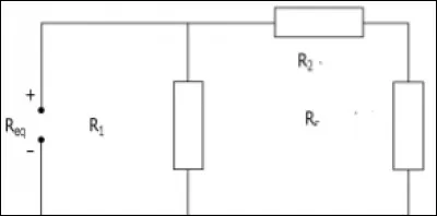 Considérez le schéma suivant. En posant que la valeur de la résistance R1 égale 2KOhm, quelle serait la résistance équivalente vue par le générateur V1 ?
