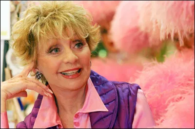 Comment s’appellait la Tata dans une chanson d'Annie Cordy ?