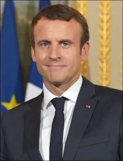 Comment s'appelle le président de France depuis 2017 ?