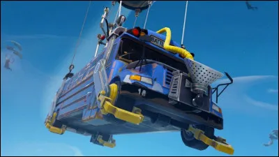 Typique : Comment s'appelle le véhicule qui survole la map en début de partie ?