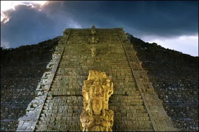 Dans quel pays le site maya de Copan se situe-t-il ?