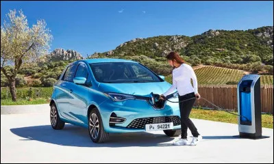 Cette voiture française électrique est un succès commercial. Quel est son nom ?