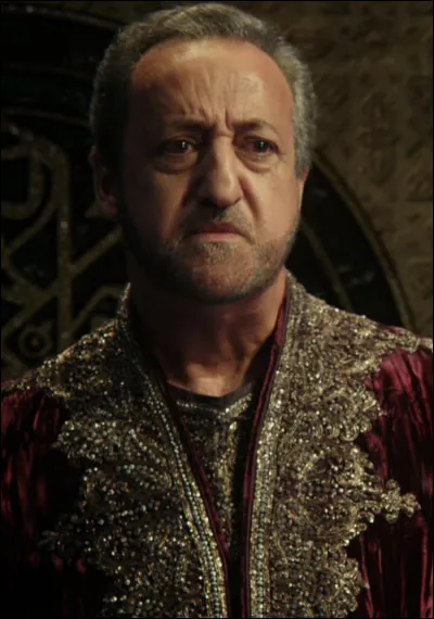 Qui est lacteur du vieux prisonnier ?