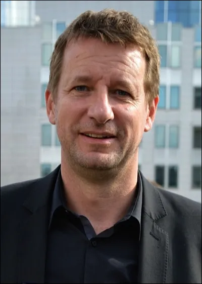 Place de perroquet, c'est le...