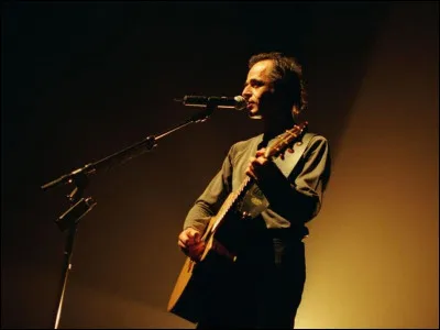 De quelle ville est-il originaire ?