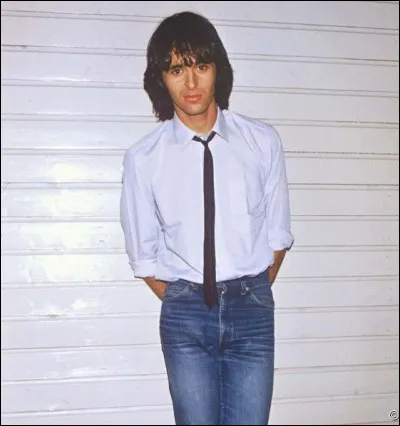 Combien de frère(s) a-t-il (demi-frère(s) compris) ?