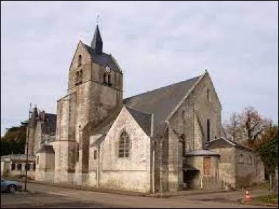 Voici l'&eacute;glise Saint-Pierre-et-Saint-Paul d'Oysonville. Village Eur&eacute;lien, il se situe en r&eacute;gion ...