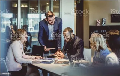 Grosse fête, avec quoi te mets tu khapta ?