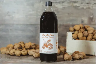 &Agrave; quelle date cueille-t-on les noix pour fabriquer le vin de noix ?