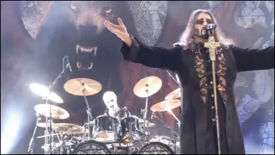 Complétez : 
"Panem nostrum quotidianum da nobis..."