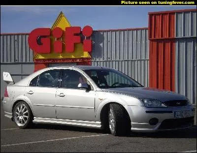 Cette voiture est-elle une voiture tuning ?