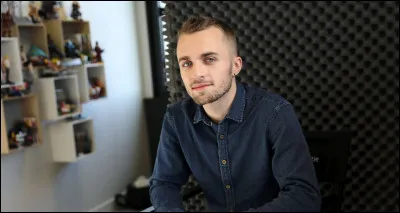 À ce jour (8 octobre 2021), combien d'abonnés a-t-il sur Youtube ?