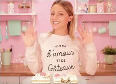 Et comment s'appelle la chaîne de cette youtubeuse ?