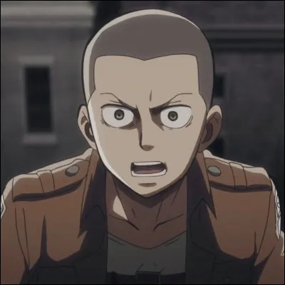 Quel personnage féminin considère-t-il comme "la moitié de lui-même" ?