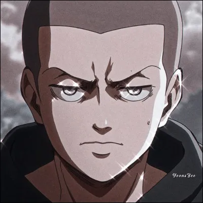 Comment s'appelle sa sur cadette ?