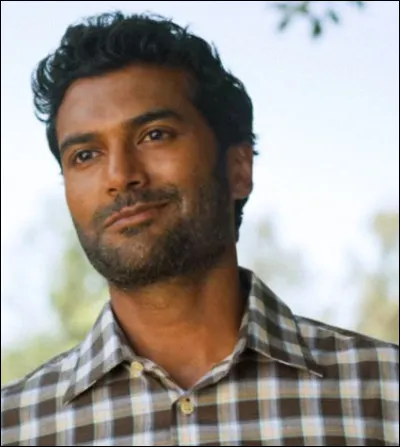 Comment s'appelait le père de Devi ?