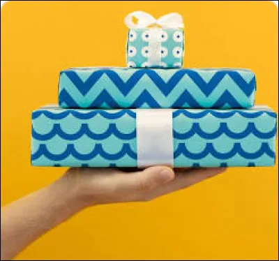 2 mois sont passés.
Quand Michel t'invite alors à son anniversaire, que lui offres-tu ?