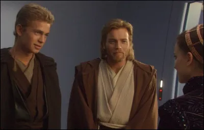Où sont amenés Obi-Wan, Anakin et Padmé après avoir été capturé ?