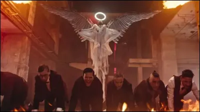 Complétez : 
"Du (übermächtig...)"