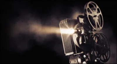 Dans quel pays l'intrigue de la série "Outlander" se déroule-t-elle ?