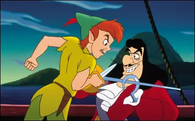 Quel est intrus parmi ces personnages de Peter Pan ?