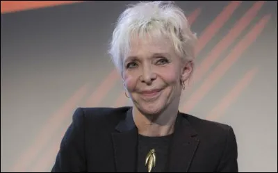 Qui est cette réalisatrice du film ''Vénus Beauté (Institut)'', avec Nathalie Baye dans le rôle principal ?