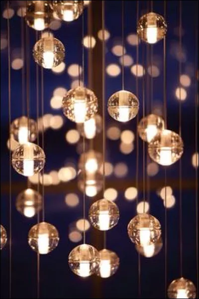 Pendant combien de mois la mosquée de Pantin a-t-elle été fermée à la suite de cet attentat ?