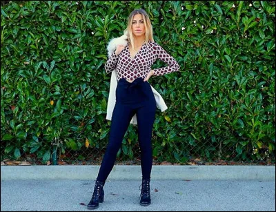 Quand elle était petite, où habitait-elle ?