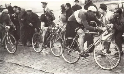 Surnommé le "Lion des Flandres", il est le seul à avoir remporté l'épreuve trois années consécutives, en 1949, 1950 et 1951 : c'est ...