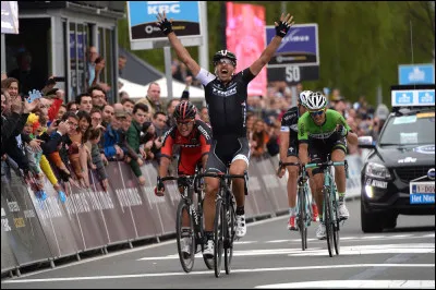 C'est le deuxième coureur non belge à remporter trois victoires, obtenues en 2010, 2013 et 2014 :