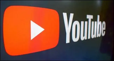 En parallèle de ses études, il crée et commence à publier des vidéos sur la plateforme YouTube sous le pseudonyme Tibo InShape en...