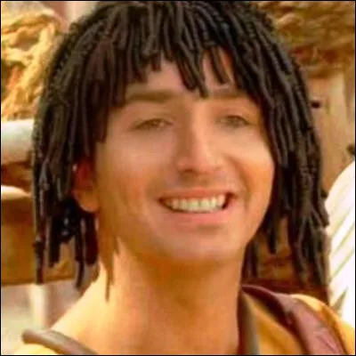 Dans lÉgypte antique, comment appelait-on un fonctionnaire lettré formé en écriture et en arithmétique ?