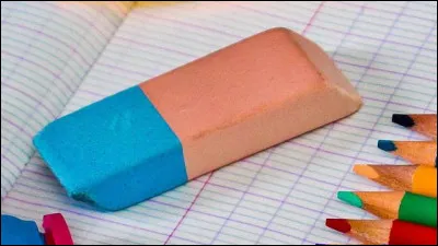 La vie écrit au crayon. La mort passe la gomme !