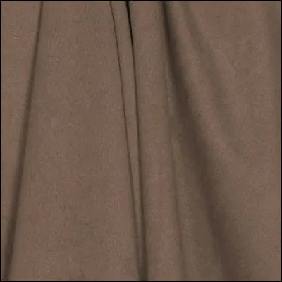 De quelle nationalité était Carl von Linné, qui a fait le classement de plusieurs milliers d'espèces ?