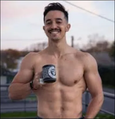 Et enfin, qui est ce youtubeur ?