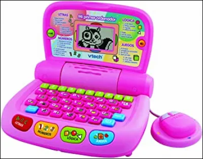 Le petit Jim a 3 ans, il est à la pointe du progrès, il fera carrière ! Il ouvre de grands yeux émerveillés, devant...