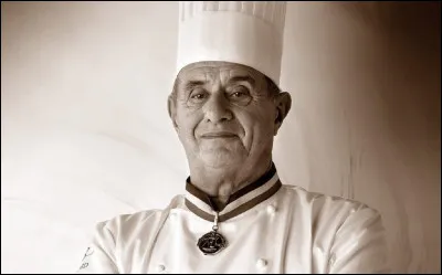 Qui est ce grand chef cuisinier, créateur de ''la soupe aux truffes noires VGE'', ou ''soupe Élysée'' ?