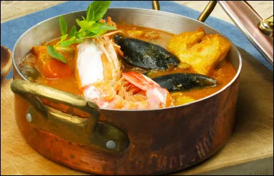 Quelle sauce accompagne traditionnellement la ''Bouillabaisse'' (soupe de poissons) ?