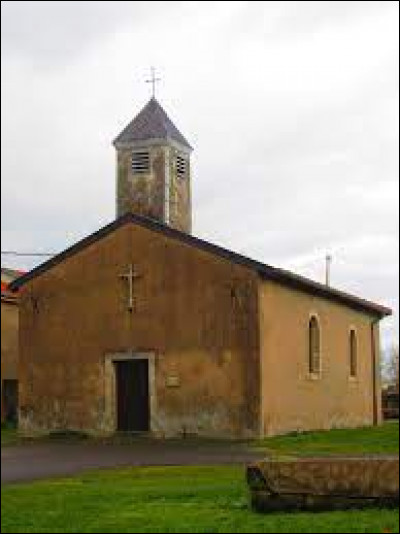 Aujourd'hui, notre balade commence dans le Grand-Est, devant la chapelle Saint-Simon-et-Saint-Jude, à Château-Bréhain. Petit village de 76 habitants, dans l'arrondissement de Sarrebourg-Château-Salins, il se situe dans le département ...