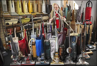 Passons à présent à la plus grande collection d'aspirateurs. C'est James Brown qui détient ce record. Combien possède-t-il d'aspirateurs ?