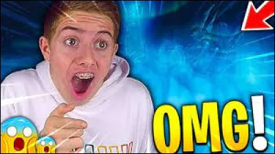 À quel jeu jouait-il principalement avant de se faire connaître ?