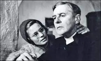 L'histoire raconte quelques heures dans la vie du pasteur d'une petite communauté suédoise, Tomas Ericsson (Gunnar Björnstrand), qui a perdu la foi depuis la mort de sa femme : quel est ce film d'Ingmar Bergman ?