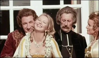 Dans quel film Jean Rochefort est-il labbé Dubois ?