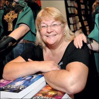 Qui a écrit ces livres ?