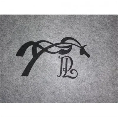 Quelle est cette marque qui porte le nom d'une cavalière olympique ?