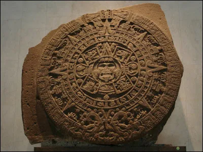 Quelle civilisation ancienne a créé cette pierre du soleil ?