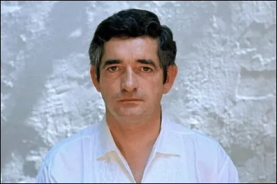 Qui est ce cinéaste, réalisateur du film ''Le Joueur de flûte'' sorti en 1972 ?