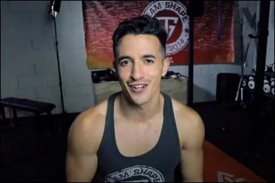 Ce youtubeur très musclé n'est autre que...
